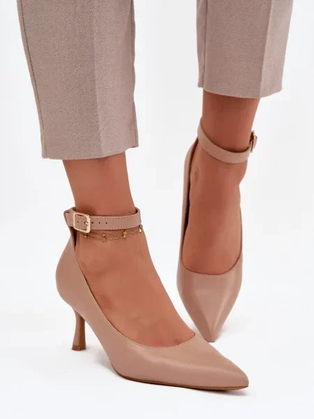 Полуотворени обувки Boto