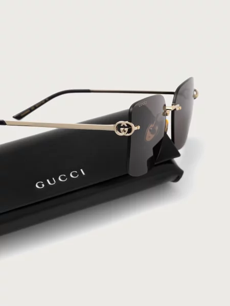 Солнцезащитные очки Gucci