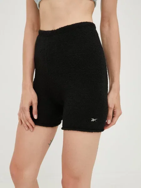 Классические шорты Reebok Classic черные