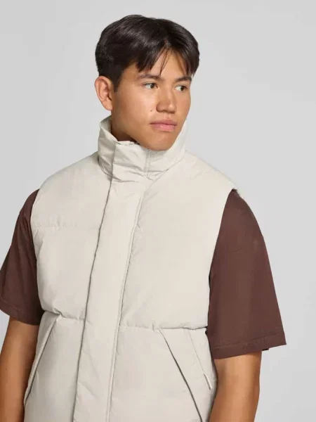 Kamizelka pikowana z ukrytym zamkiem błyskawicznym model SOHO BODYWARMER' Jack & Jones biała