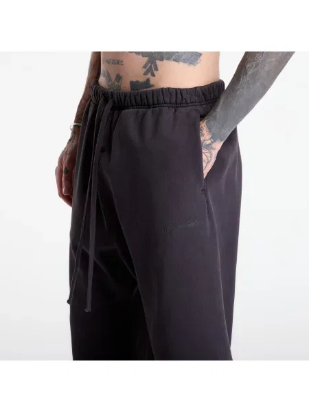 Klasičen športne hlače Fear Of God Essentials na zvonec črna