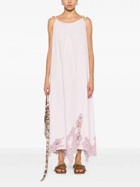 Gėlėta nėriniuota midi suknelė Acne Studios iki kelių rožinė