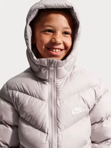 Детская куртка Nike серая