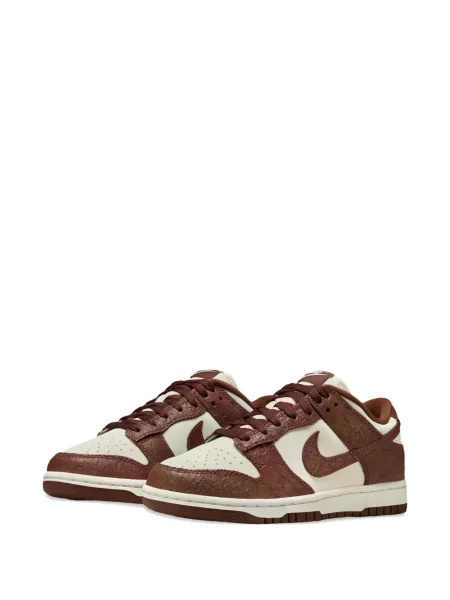 Чехли Nike кафяво