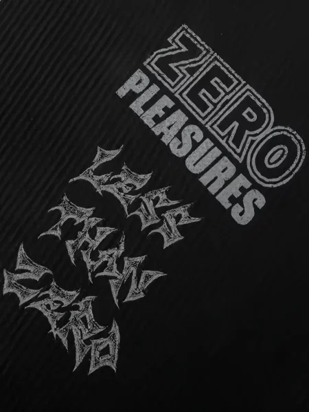 Grafic tricou Pleasures lung negru