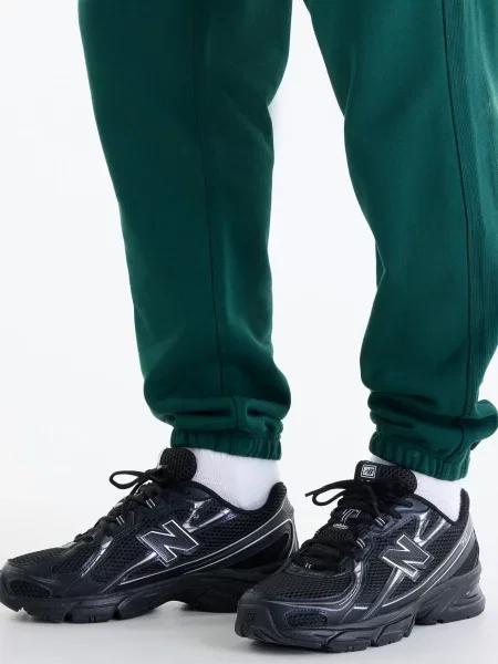 Махрові джогери New Balance зелені
