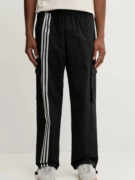 Карго панталони Adidas Originals на райета черно
