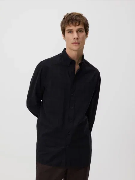 Reserved Cămașă regular fit din egiptean negru