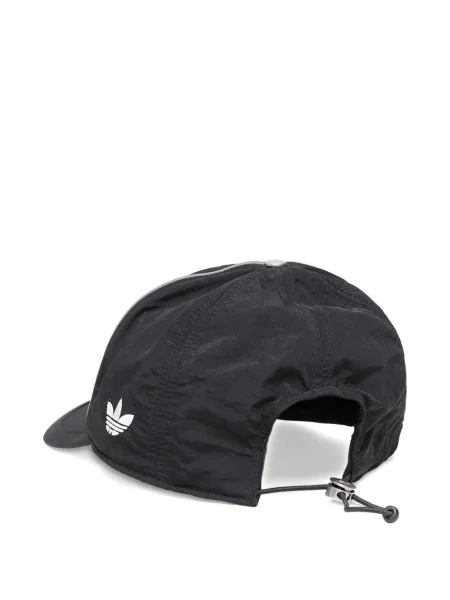 Cropp tricou Adidas din dantelă cu imagine negru