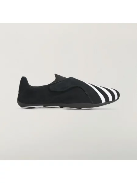 Sneakers adidas x Pharrell Williams Vario Flat Earther Trainers Core Black/ Ftwr White/ Core Black EUR 44 białe