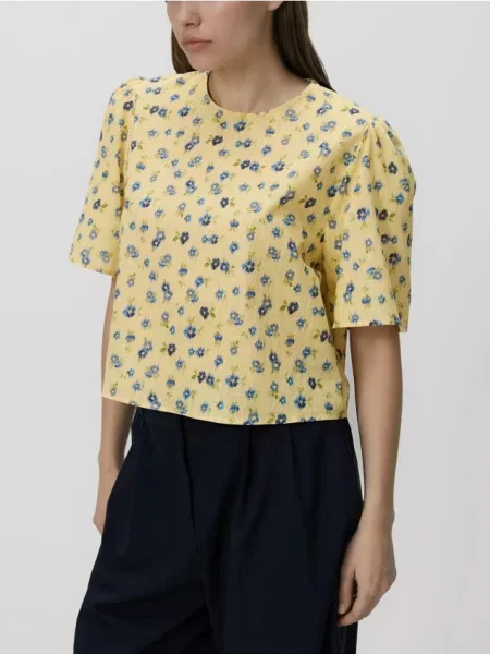 Reserved Bluză din cu imprimeu floral multicolor