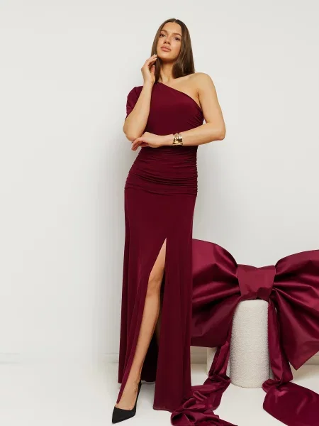 Rochie maxi Made Of Emotion cu un umăr gol