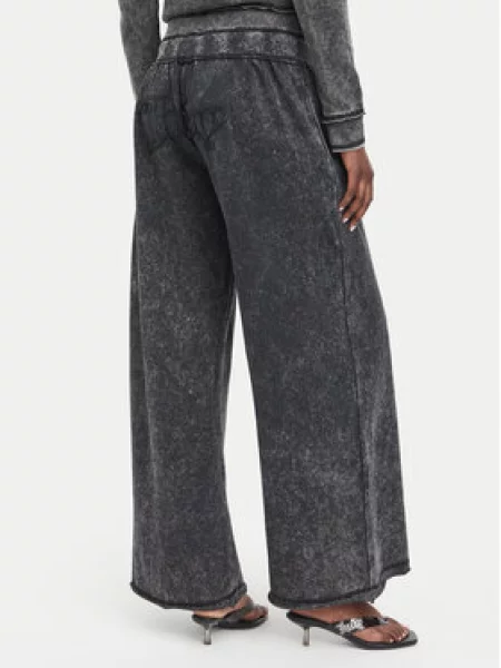 Hlače Juicy Couture crna