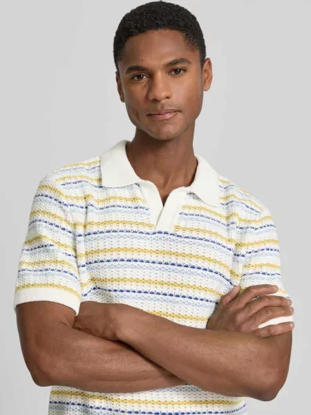 Krój regular fit dzianinowe polo z dekoltem w serek model MIDSKOV' Casual Friday biała