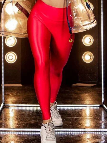 Леггинсы для спорта червоні