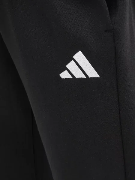 Adidas Анцуг черно