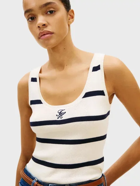 У смужку майка Tommy Hilfiger біла