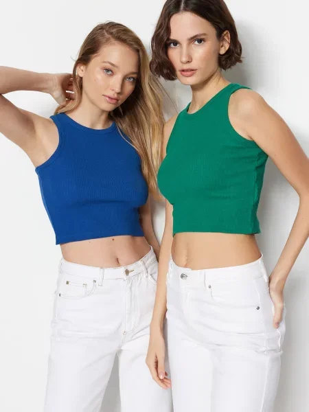 Cropp top Trendyol cu gât halter albastru