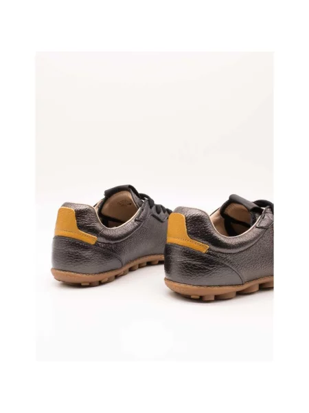 Pantofi Wonders gri