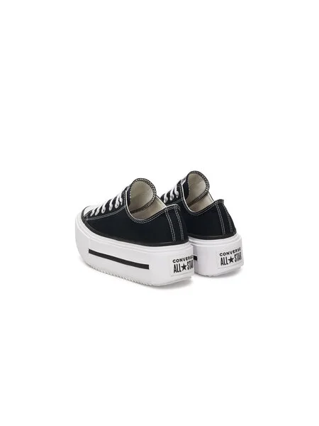 Platform talpú félcipő Converse fekete