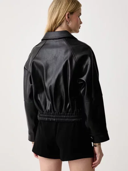 Кожаная куртка Guess