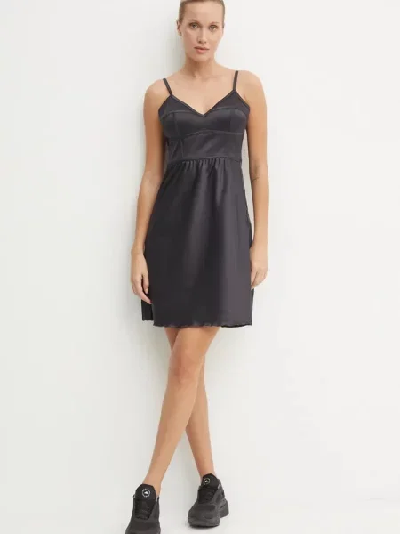 Haljina adidas Originals Femme Galore mini širi se prema dolje crna