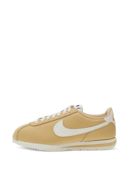 Pantaloni scurți Nike galben