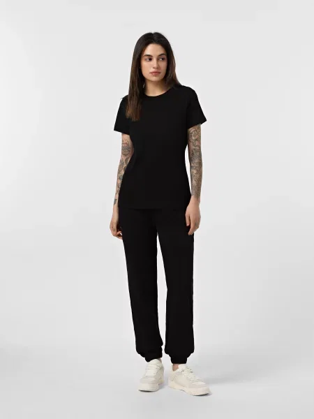 Спортивные штаны Armani Exchange черные