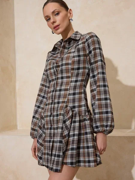 Trendyol Rochie tip bluză maro / gri închis alb