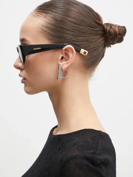 Солнцезащитные очки Jacquemus черные