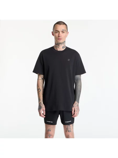 Тениска Under Armour с автограф черно