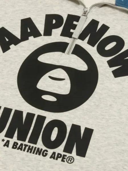 Raštuotas kamufliažinis megztinis Aape By *a Bathing Ape® pilka