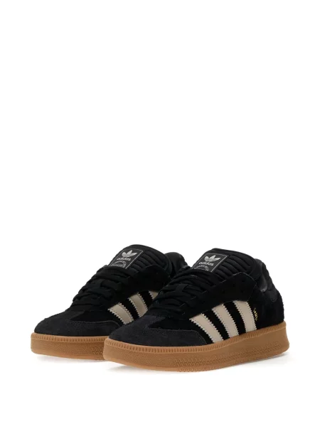 Sneakerși Adidas Adilette din piele de căprioară alb