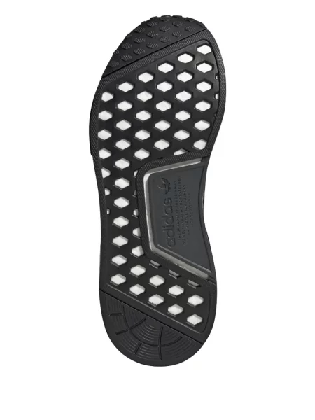 Pălărie Adidas în carouri alb