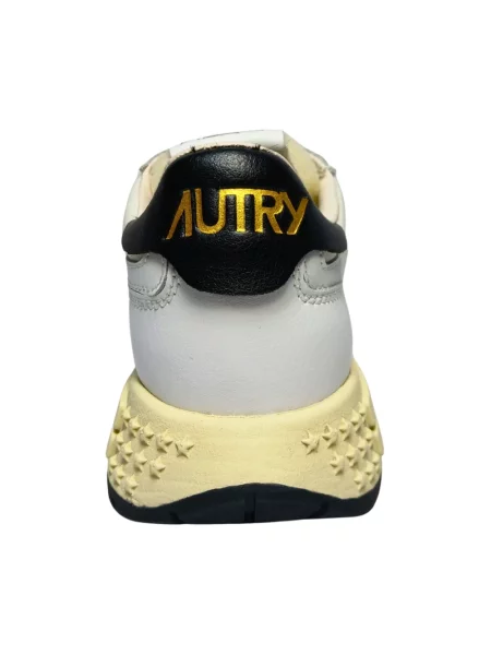 Sneakersy Autry skórzane białe