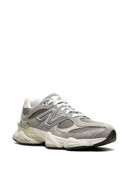 Sneakerși New Balance cu strasuri gri