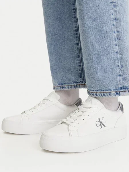 Calvin Klein Laisvalaikio batai Vulc Flatf Lth Silver Logo Tag balta