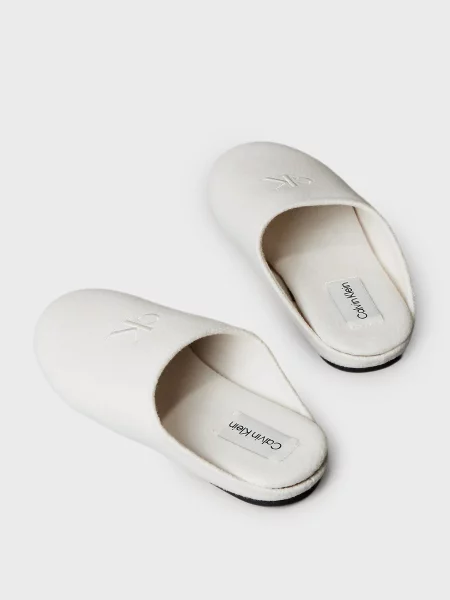 Тапочки Calvin Klein белые