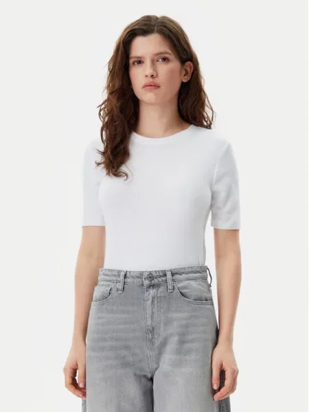 Стрейчевая футболка Gap белая