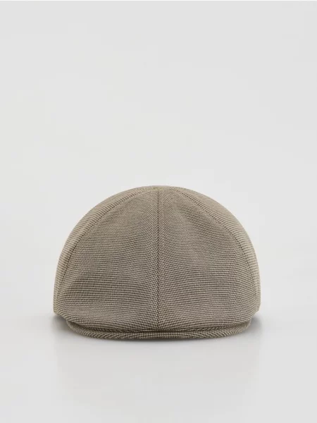 Кепка Reserved с принтом в елочку