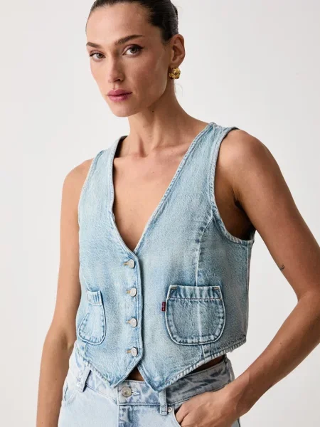 Levi's елек дамски от деним TAILORED DENIM синьо