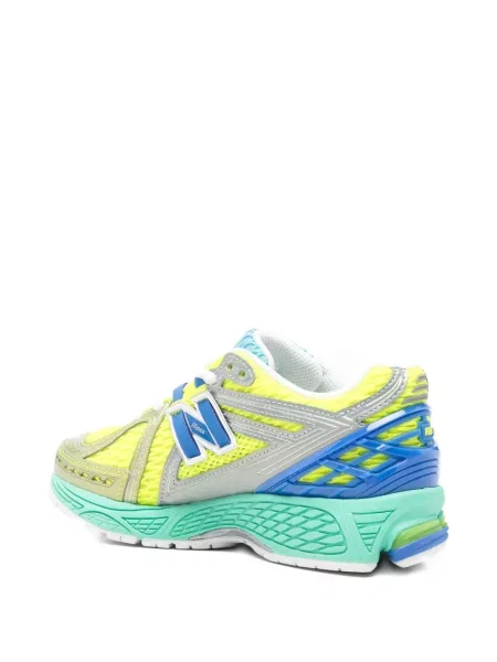 Sneakerși New Balance cu autograf galben