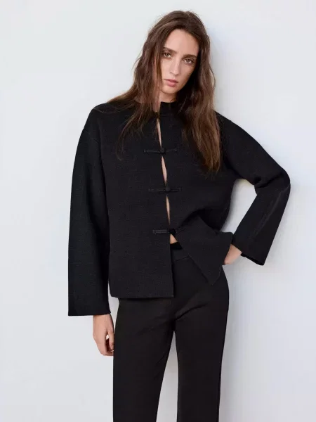 Демісезонна куртка MANGO BEIJING чорний
