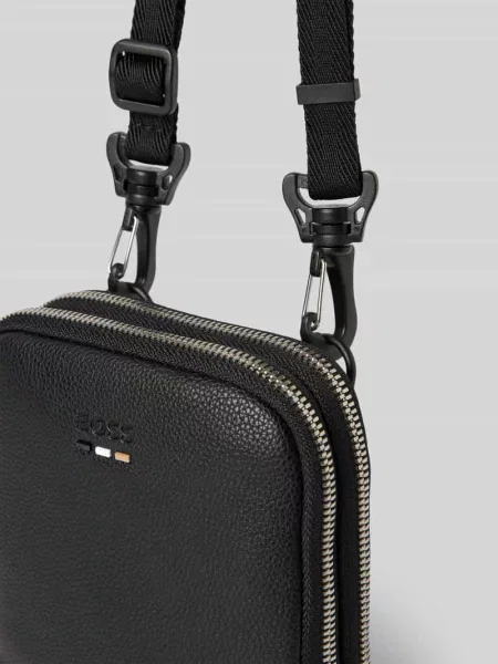 Torba na ramię z imitacji skóry model ‘Ray’ Boss czarna