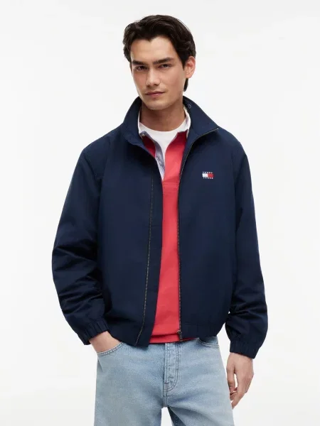 Tommy Jeans Kurtki Mężczyzna S Wodoodporna kurtka z kołnierzem typu funnel neck niebieski