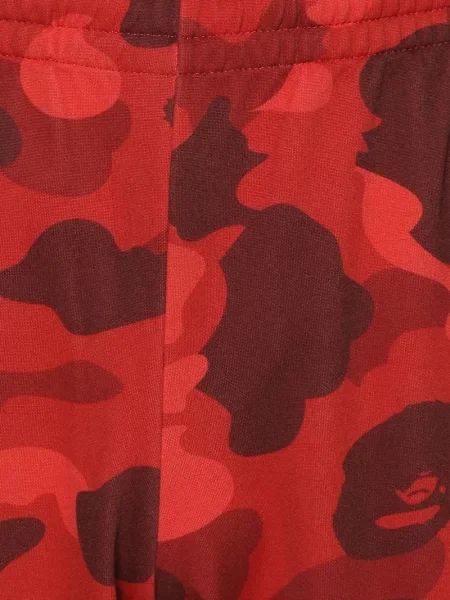 Τρέξιμο παντελόνι A Bathing Ape® με σχέδιο παραλλαγής κόκκινο