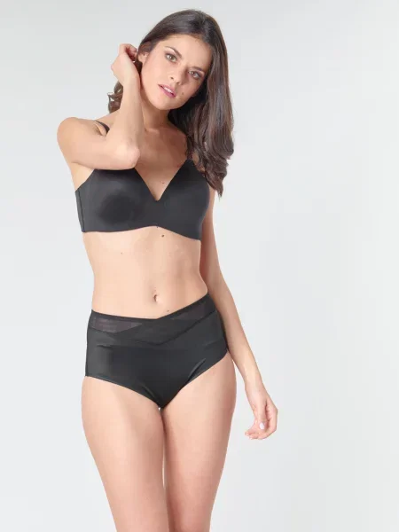 Body Triumph černý