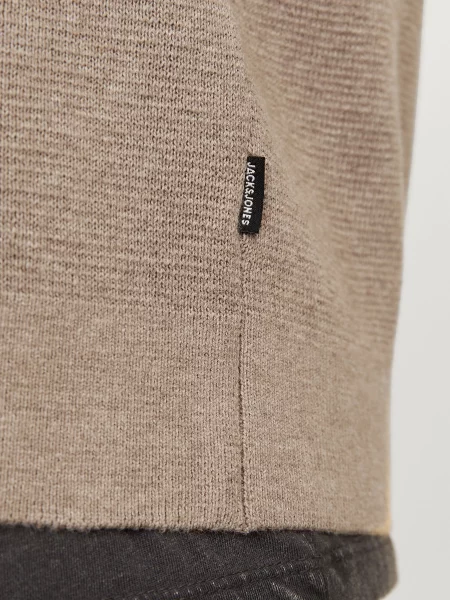 Трикотажный свитер Jack & Jones бежевый