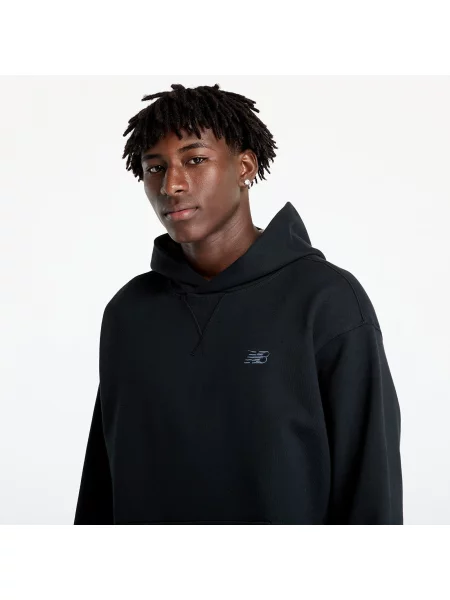 Хавлиени суичър с качулка New Balance с качулка с апликация черно