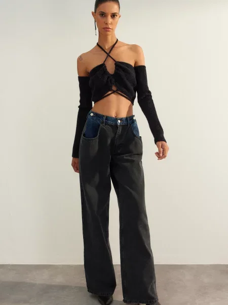 Decupat pulover Trendyol negru